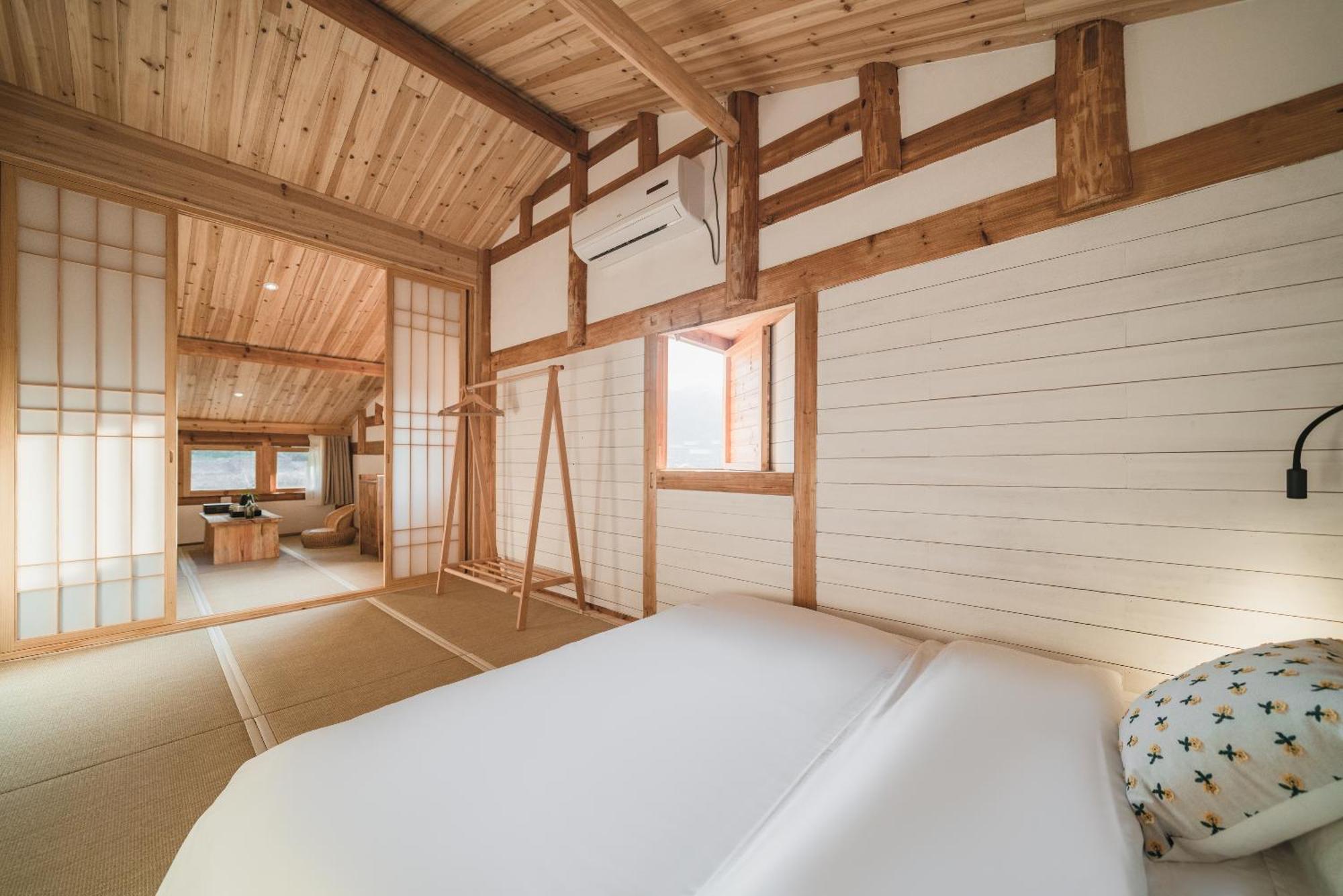 ליפינג 肇兴溪舍山堂 Creekside Inn מראה חיצוני תמונה